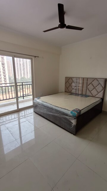 Bedroom in 3.5 BHK Apartment at Gardenia Gateway, Sector 75 – for Sale