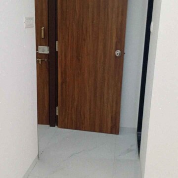 Room in 1 BHK Apartment at Navkar City Phase II, Naigaon East – for Rent