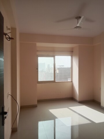 Room in 3 BHK Apartment at Samriddhi Seven Heaven, Ranibagh – for Rent