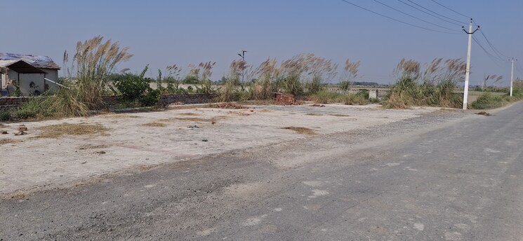 undefined, upsidc site b  201 Sq.Yd. Plot In Upsidc Site B Greater Noida 8030659
