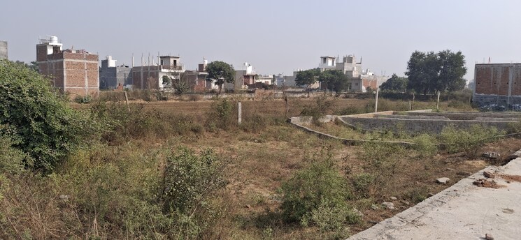 undefined, upsidc site b  201 Sq.Yd. Plot In Upsidc Site B Greater Noida 8030659