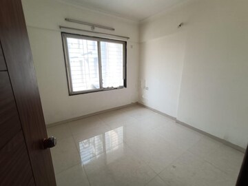 Room in 2 BHK Apartment at Godrej 24, Hinjewadi – for Rent
