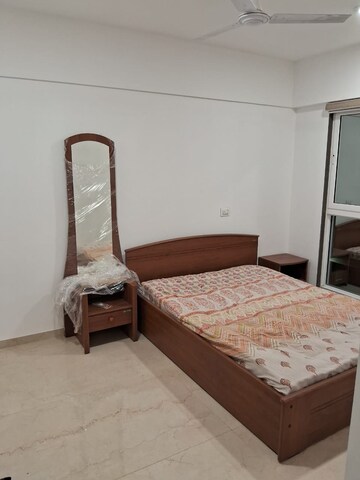 Bedroom in 3 BHK Apartment at Lashkaria Green Woods, Andheri West – for Sale