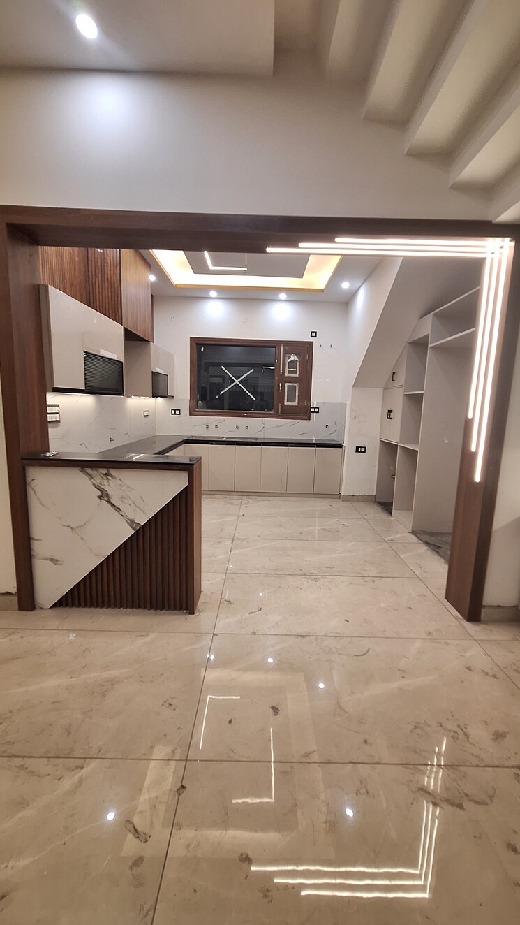 Kitchen, sunny enclave 5 Bedroom 250 Sq.Yd. Independent House In Sunny Enclave Mohali 8030794