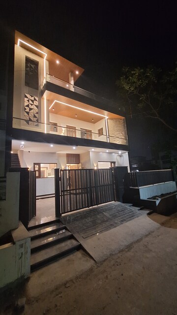 Master Bedroom in 5 BHK Independent House at Sunny Enclave – for Sale