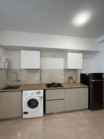 Master Bedroom in 1 RK Apartment at Hiranandani Estate – for Rent