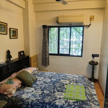 Bedroom in 2 BHK Apartment at Shantivan CHS Andheri, Andheri West – for Rent