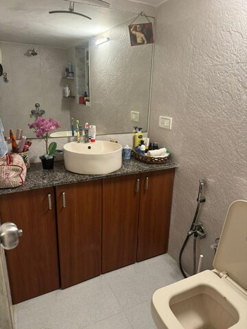 Master Bedroom in 2 BHK Apartment at Hibiscus CHS Versova, Versova – for Rent