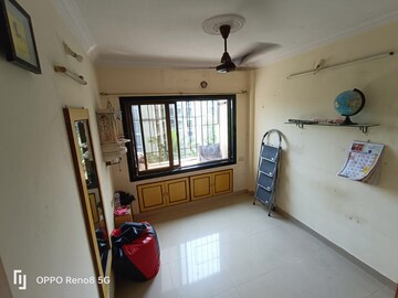 Living Room in 2 BHK Apartment at Mulund East – for Sale