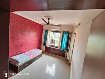 Furnished Amenities in 2 BHK Apartment at Mulund East – for Sale