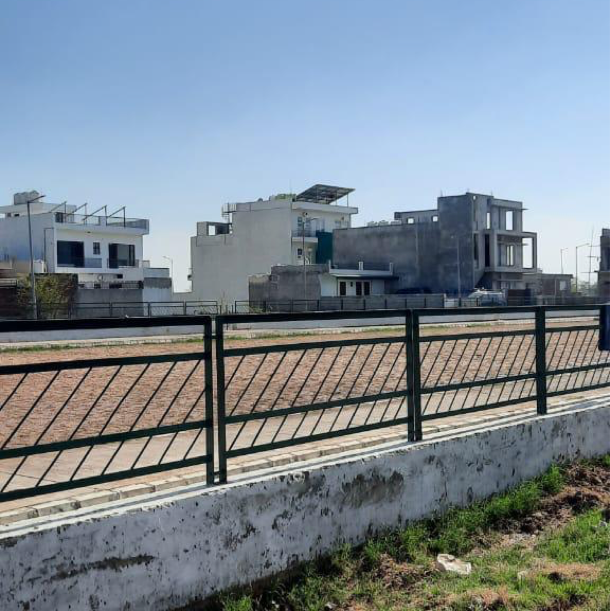 Plot For Sale in Daksh Real Estate