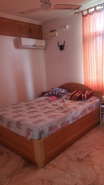 Bedroom in 3 BHK Apartment at Taleigao – for Rent
