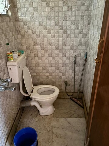 Bathroom in 2 BHK Independent House at Ganguly Bagan – for Rent
