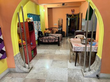 Living Room in 2 BHK Independent House at Ganguly Bagan – for Rent