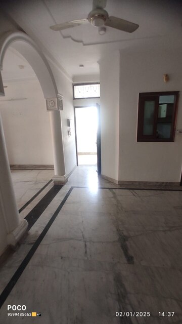 Building Lobby in 3 BHK Builder Floor at Mehrauli – for Rent