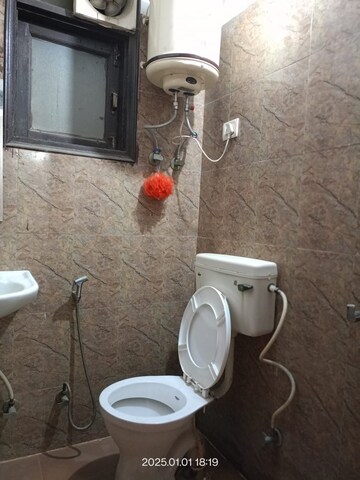 Bathroom in 1 BHK Apartment at Palm Residency Chhatarpur, Chattarpur – for Rent