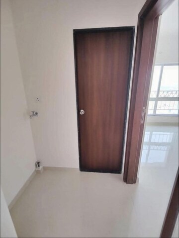 Room in 2 BHK Apartment at Gera World of Joy, Kharadi – for Rent