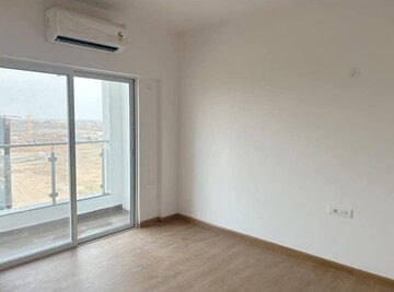Room in 2 BHK Apartment at Gera World of Joy, Kharadi – for Rent