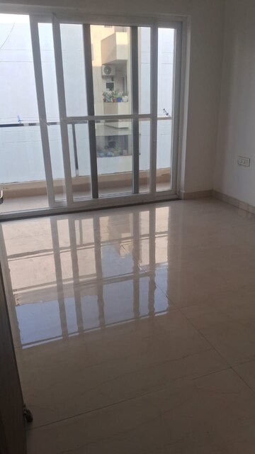 Room in 3 BHK Apartment at Peer Mucchalla – for Rent