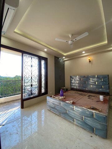 Master Bedroom in 3 BHK Builder Floor at Chattarpur – for Rent