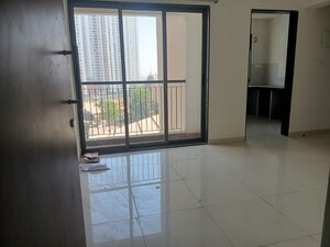 1 BHK Apartment For Rent in Runwal Eirene, Balkum Pada
