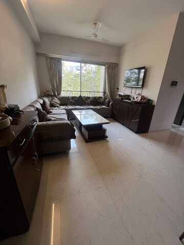Living Room in 2 BHK Apartment at Chembur – for Rent