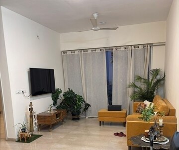 2 BHK Apartment For Sale in LnT Realty Crescent Bay, Parel