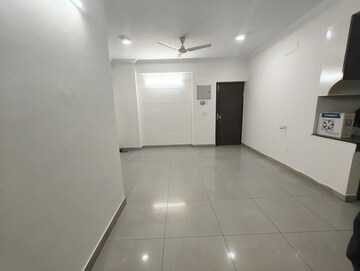 Building Lobby in 2.5 BHK Apartment at Galaxy North Avenue ll, Gaur City 2  – for Sale