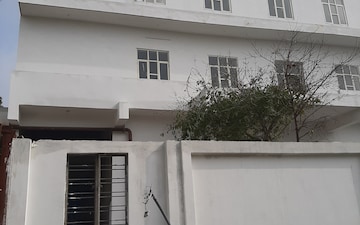4 BHK Apartment For Sale in Mahagun Manor, Sector 50