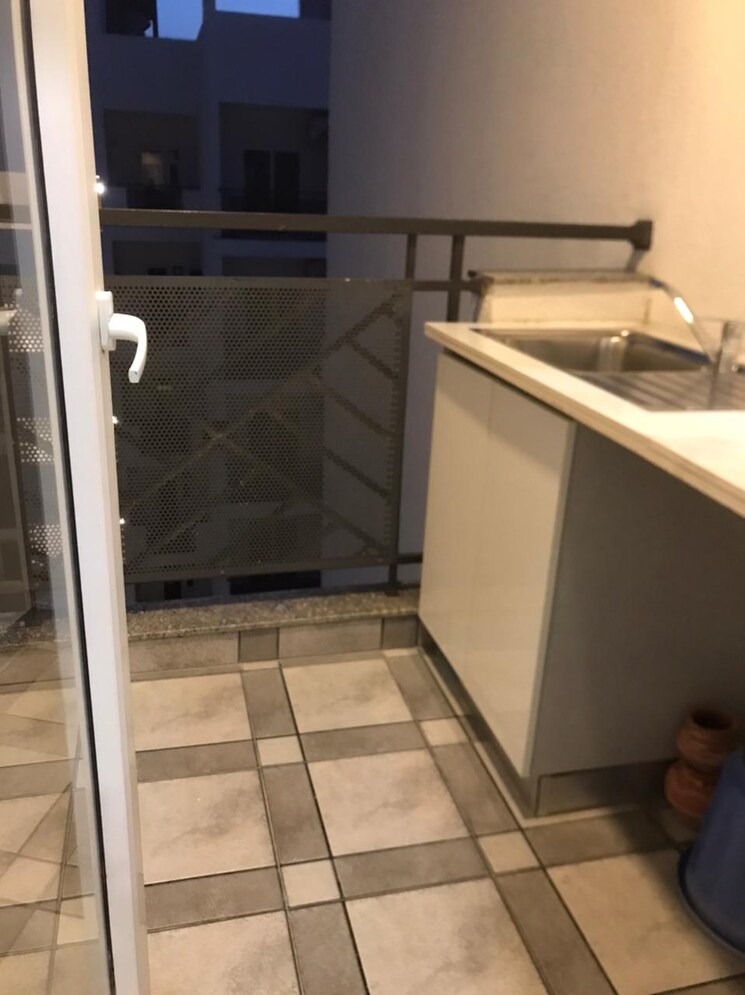 Balcony, unitech-escape 3 Bedroom 1935 Sq.Ft. Apartment In Sector 50 Gurgaon 8031170