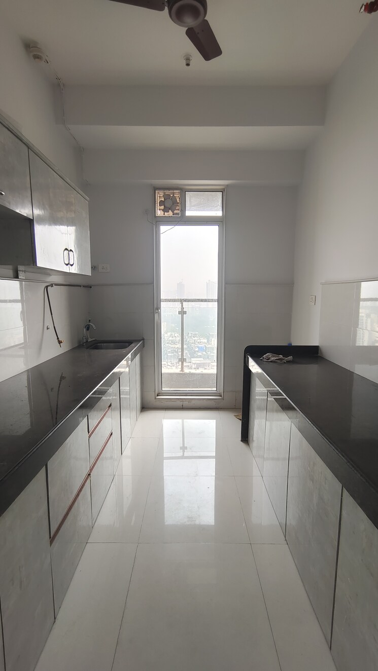 Kitchen, ashar-edge 2 Bedroom 740 Sq.Ft. Apartment In Pokhran Road No 2 Thane 8031174