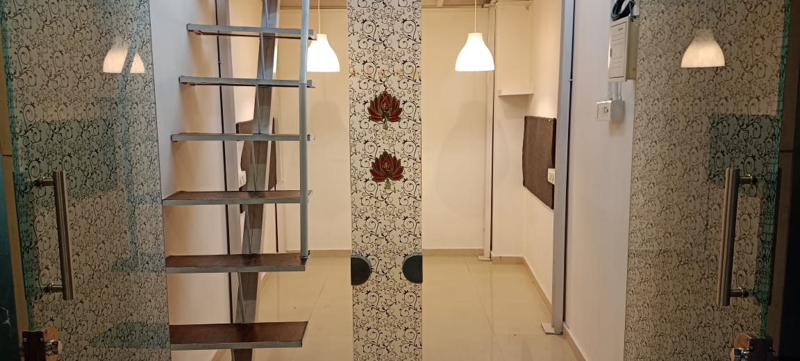 Office Space For Rent in Rustomjee Eaze Zone Mall