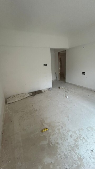 Bedroom in 2 BHK Apartment at Chembur – for Sale