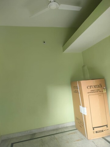Furnished Amenities in 2 BHK Builder Floor at Paryavaran Complex – for Rent