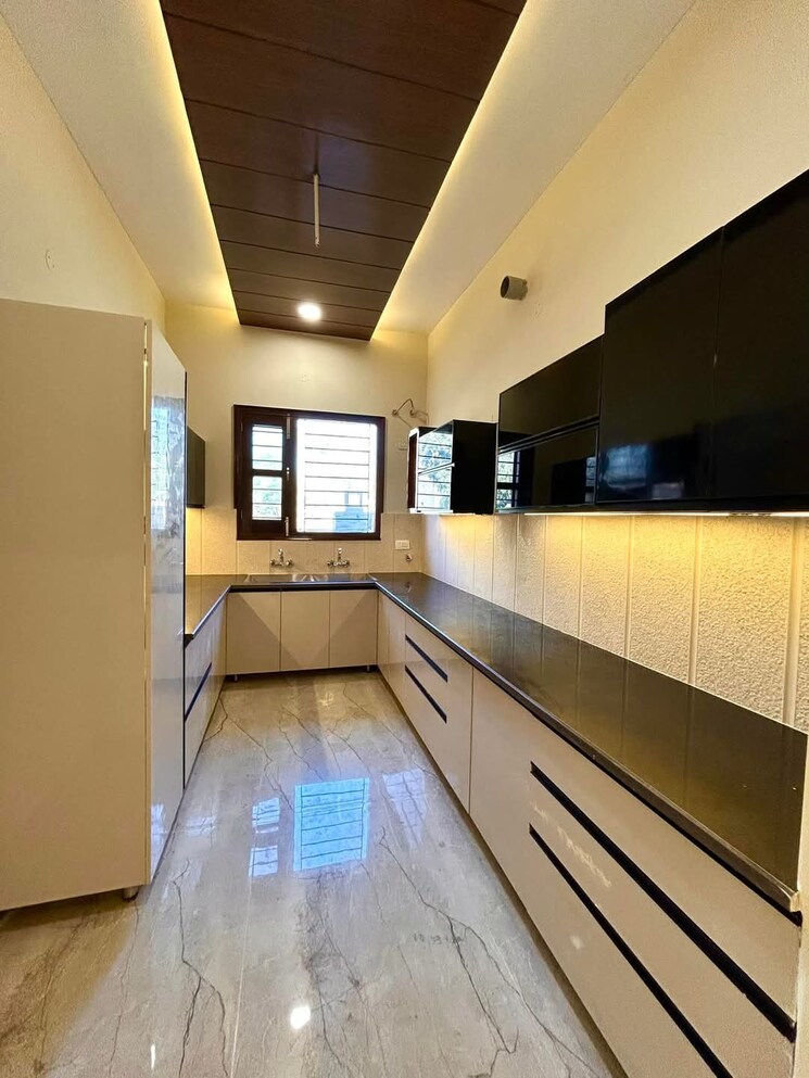 undefined, sunny enclave 4 Bedroom 200 Sq.Yd. Independent House In Sunny Enclave Mohali 8031244