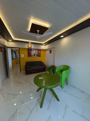 Master Bedroom in 5 BHK Apartment at Shree Swami Samarth Darshan, Mahim – for Rent