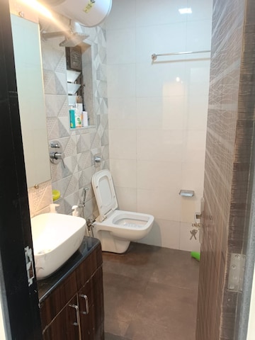 Bathroom in 1 BHK Apartment at Silver Arch Apartments, Andheri West – for Rent