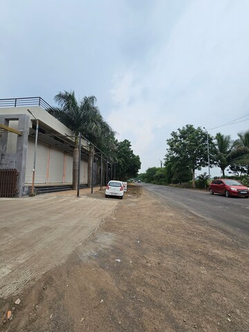  Shop – Exterior View View at Vadner Dumala - for Sale