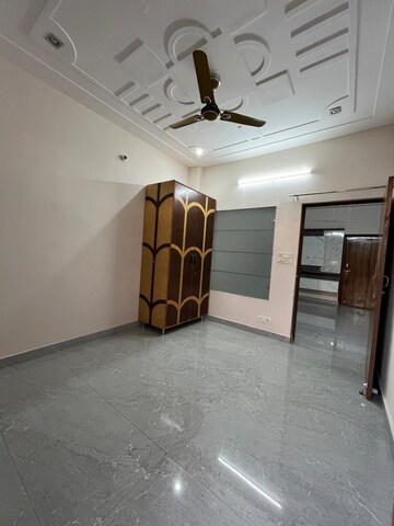 3 BHK Builder Floor For Rent in Sector 38