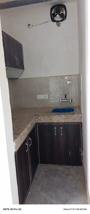 Furnished Amenities in 2 BHK Builder Floor at Ardee City, Sector 52 – for Rent