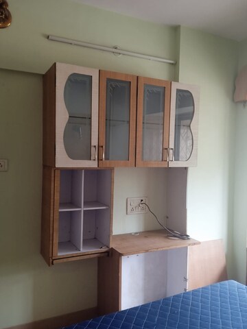 Furnished Amenities in 1 BHK Apartment at Satellite Garden, Goregaon East – for Rent