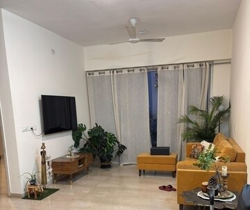 2 BHK Apartment For Resale in LnT Realty Crescent Bay Parel Mumbai  8031414