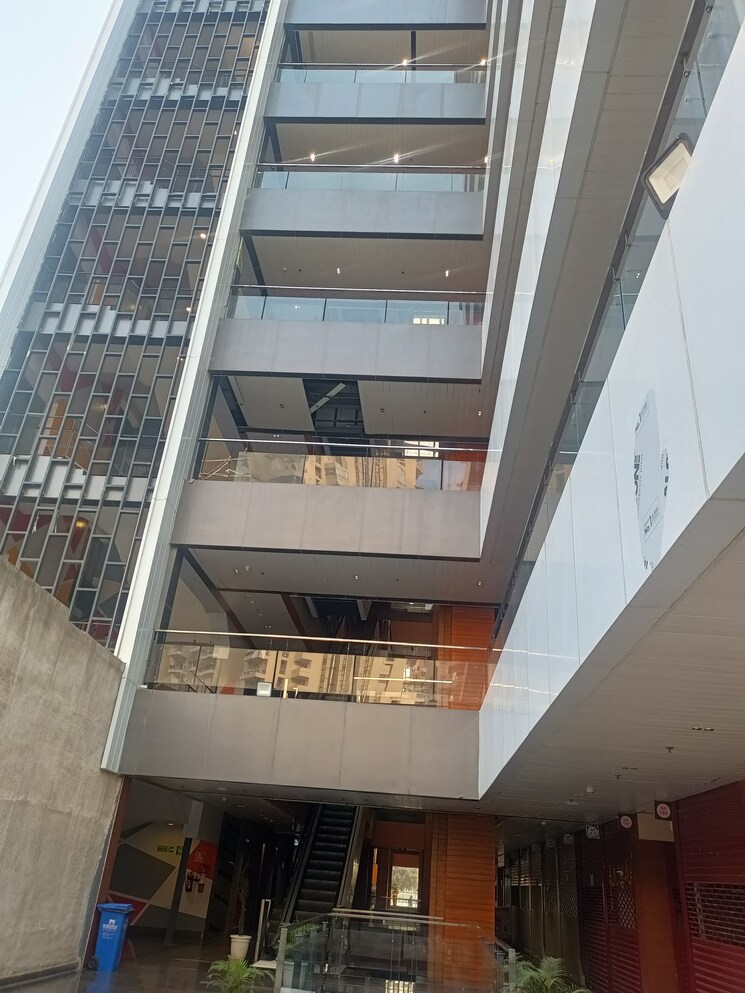 Exterior View, gaur-world-street Commercial Shop 200 Sq.Ft. In Sector 16b Greater Noida Greater Noida 8031488