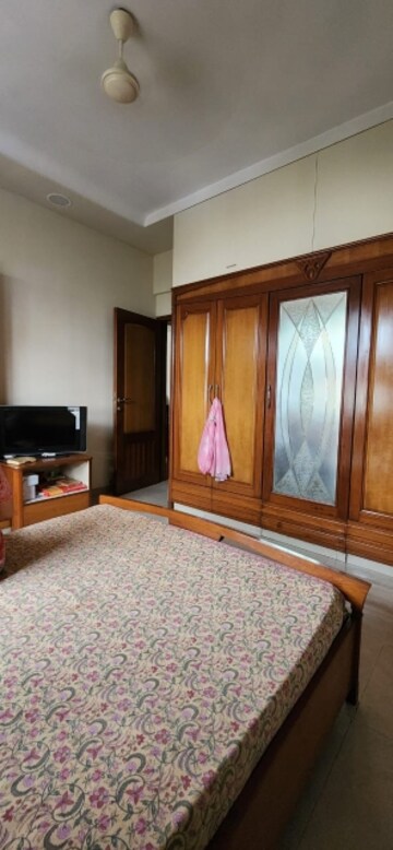 Master Bedroom in 2 BHK Apartment at Prabhadevi – for Sale