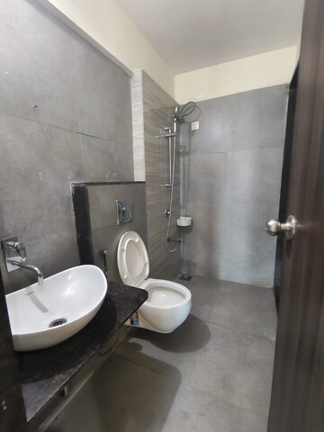 Bathroom in 1.5 BHK Apartment at Siddhi Highland Haven, Balkum Pada – for Sale