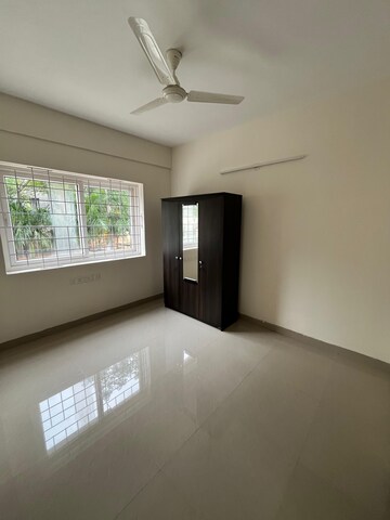 Room in 2 BHK Apartment at Vasathi Avante Bangalore, Hebbal – for Rent