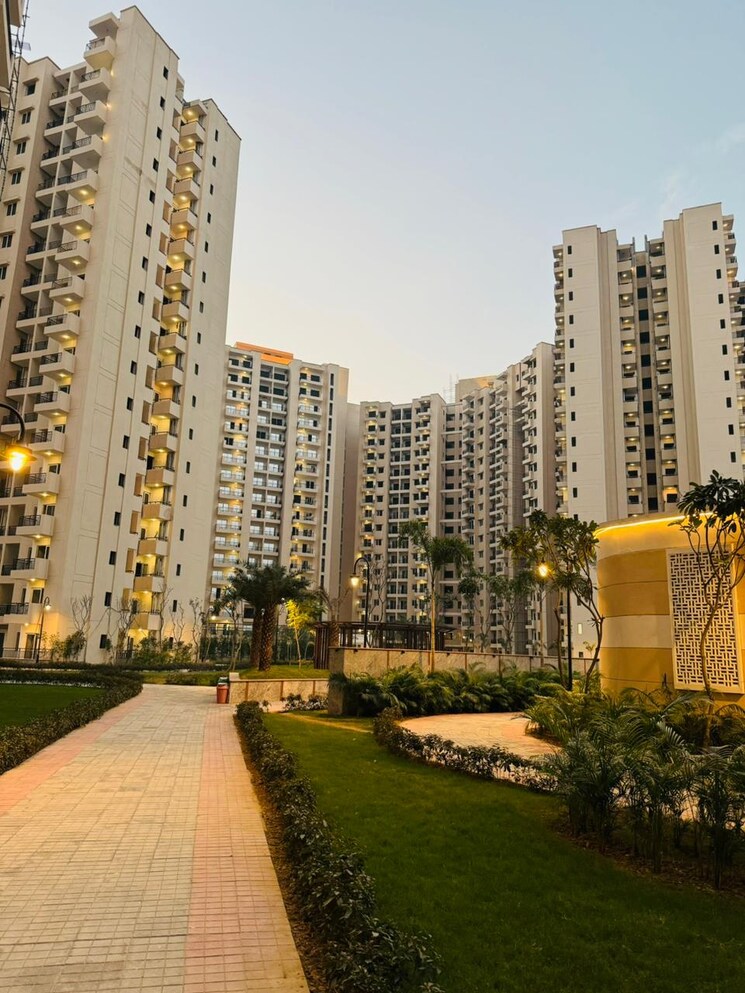 Exterior View, oasis-grandstand 2 Bedroom 1045 Sq.Ft. Apartment In Sector 22d Yamuna Expressway Greater Noida 8031535