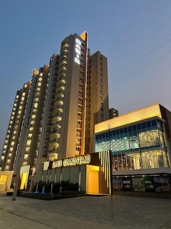 2 BHK Apartment For Resale in Oasis GrandStand Sector 22d Yamuna Expressway Greater Noida  8031535