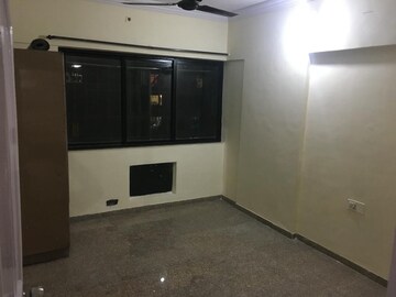 2 BHK Apartment For Rent in Lalani Valentine Apartment 1 Wing D Malad East Mumbai  8031646