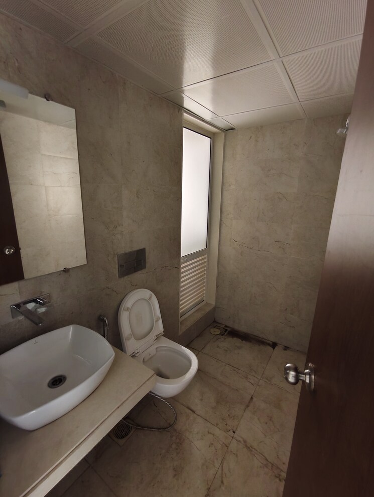 Bathroom, dosti-west-county 2 Bedroom 713 Sq.Ft. Apartment In Balkum Pada Thane 8031669